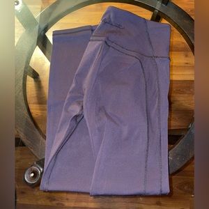 🤍Alphalete Pulse Surge Leggings Obscured Grey🤍